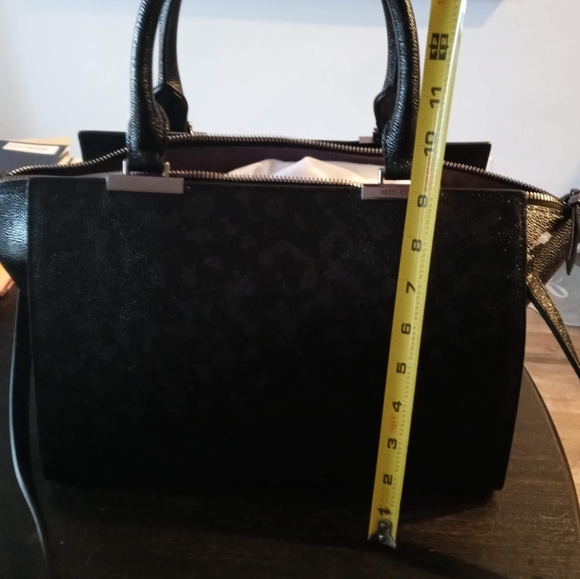 Henri Benel Black Gothem Purse - Picture 6 of 6